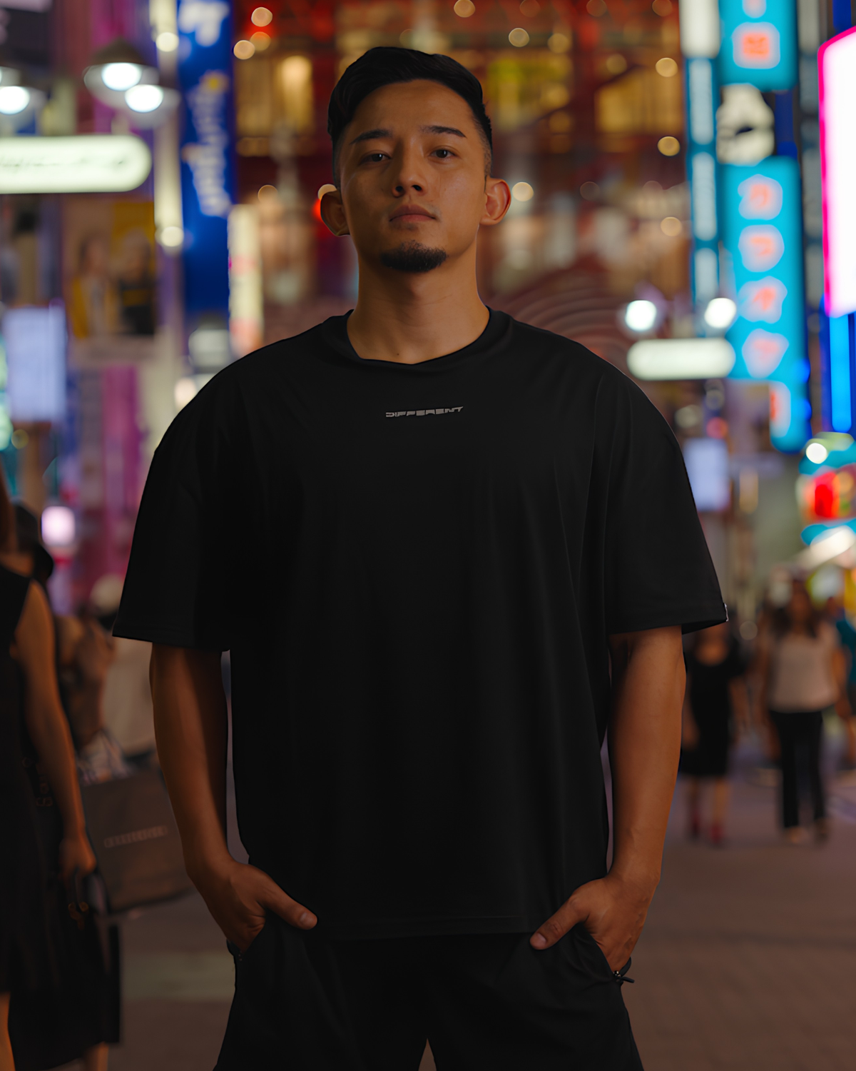 DIFFERENT OVERSIZED T-SHIRT
