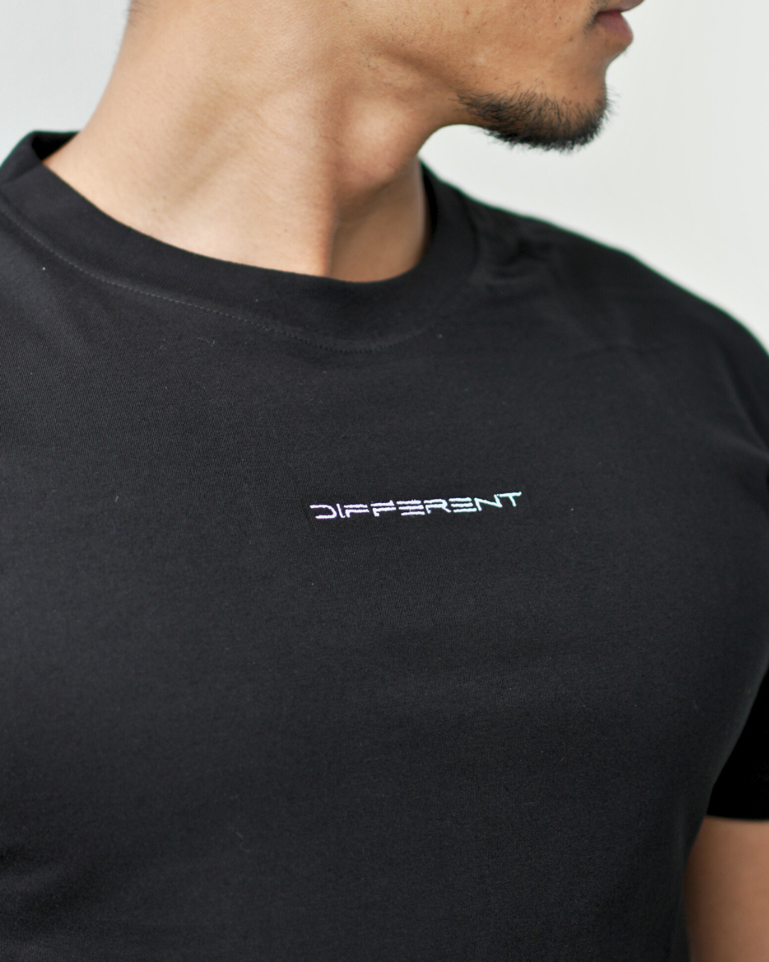 DIFFERENT T-SHIRT CLASSIC